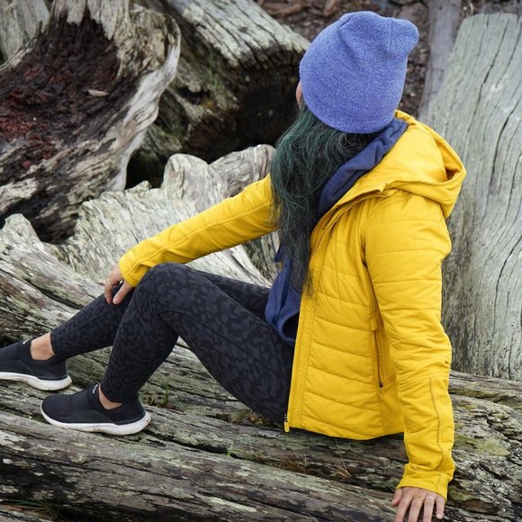 Lululemon Another Mile Jacket - Picture 6 of 9